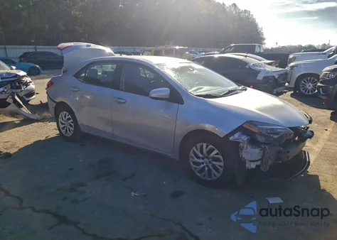 2018 Toyota Corolla L z USA, uszkodzony, nr VIN 2T1BURHEXJC069142